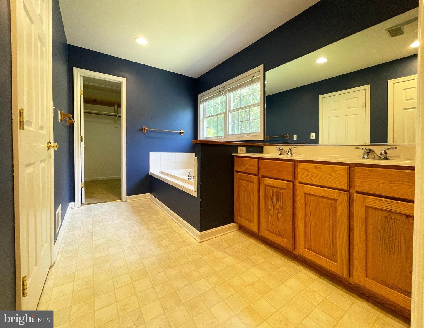 7209 Fox Trail photo 13