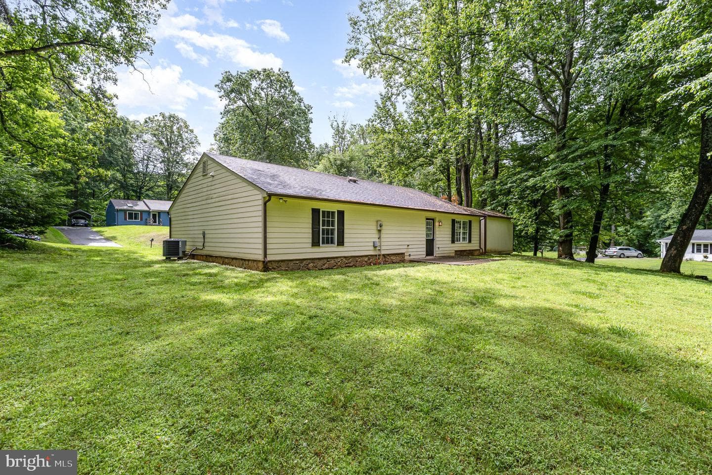 7378 Hilly Lane photo 30