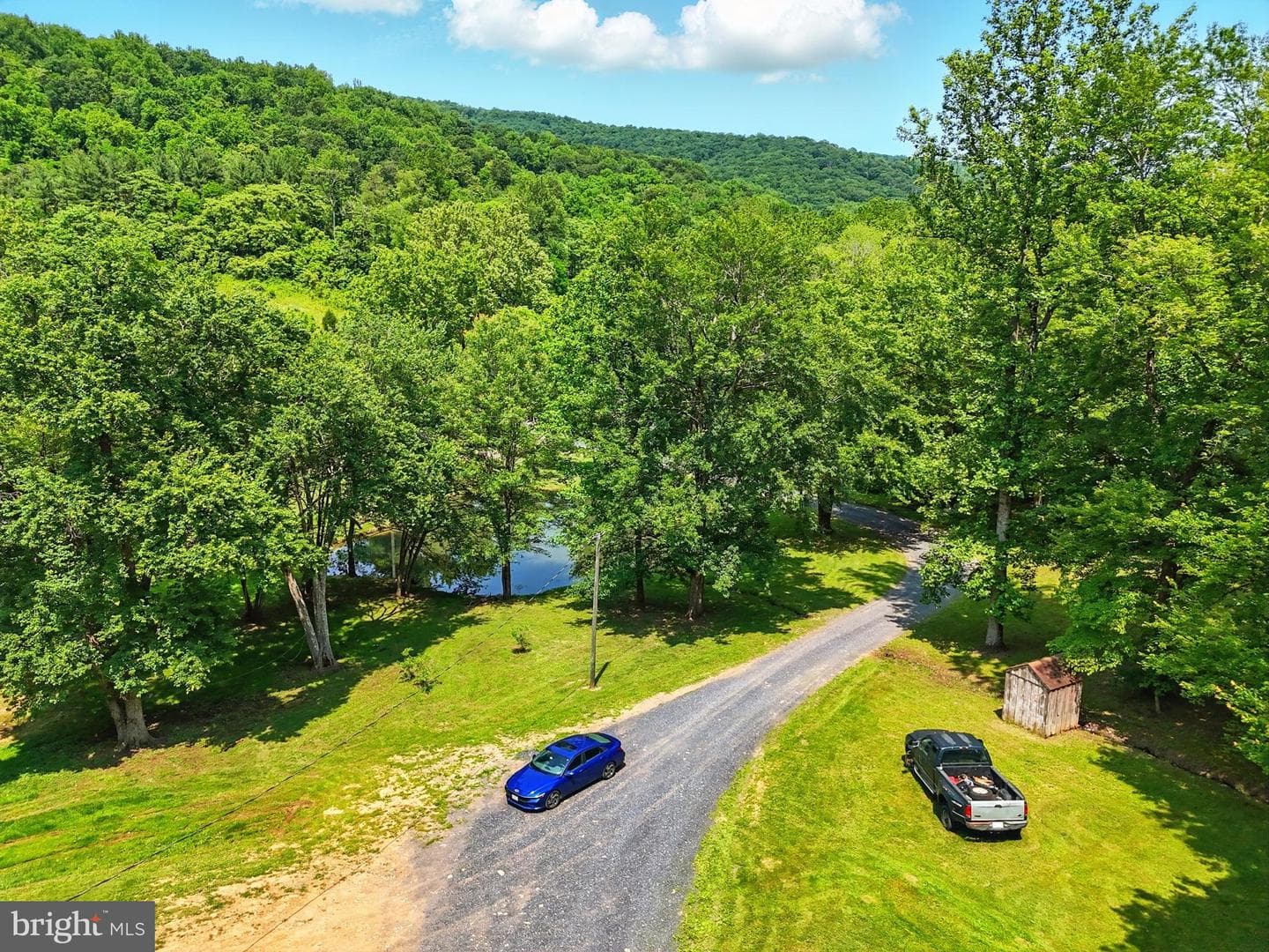 13057 John Marshall Highway photo 25