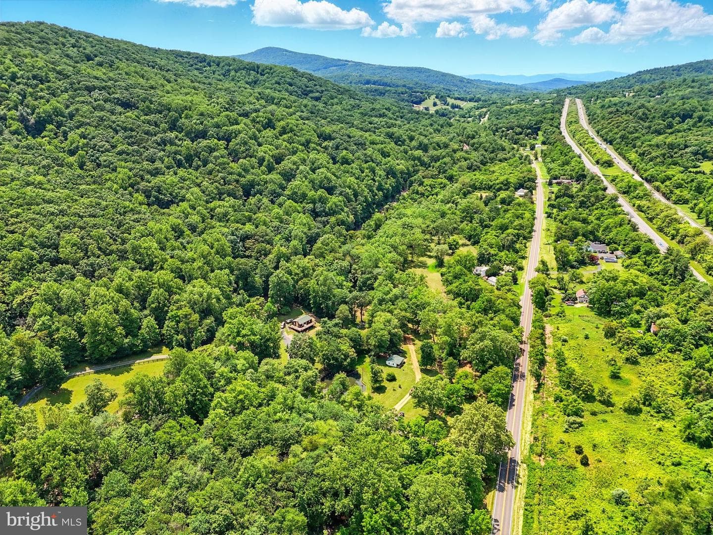 13057 John Marshall Highway photo 27