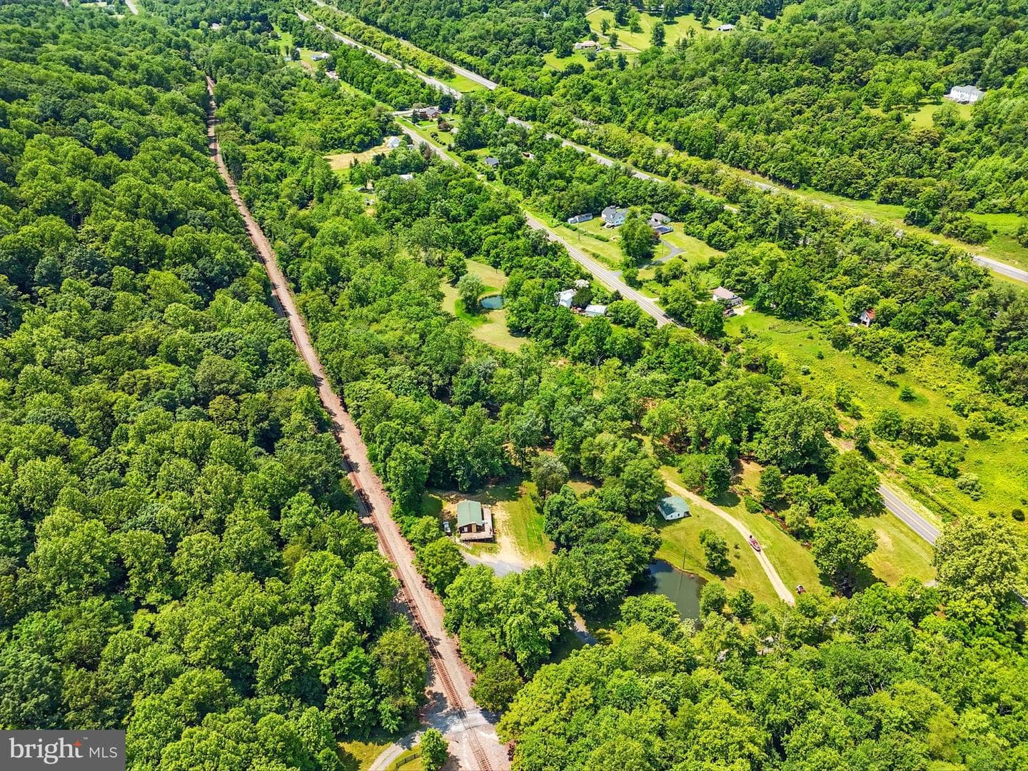 13057 John Marshall Highway photo 30