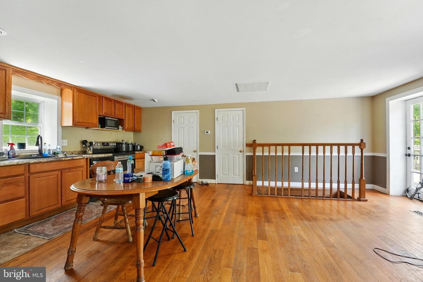 13057 John Marshall Highway photo 7