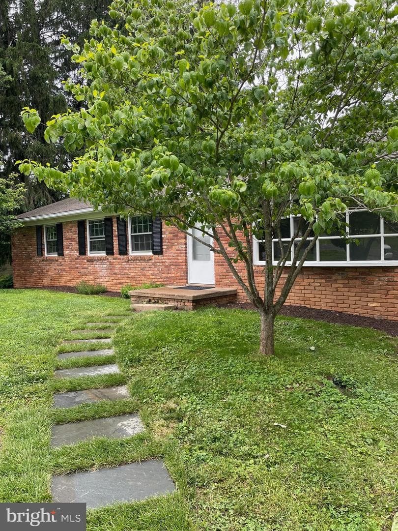 112 Blue Ridge Street photo 54