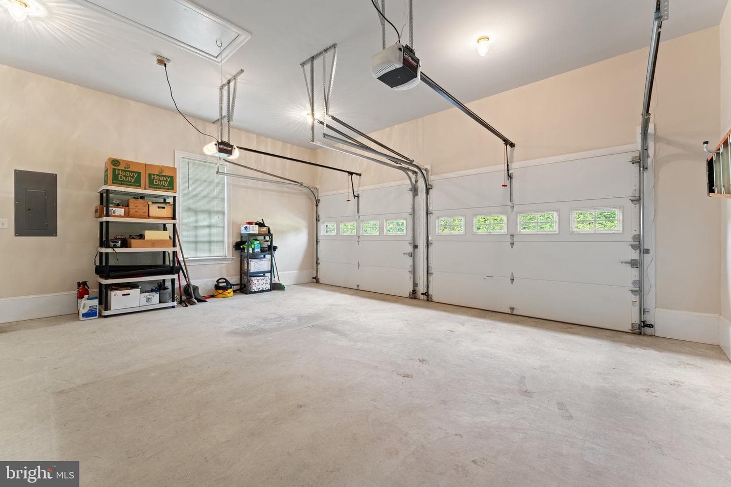 7054 Lakeview Drive photo 37