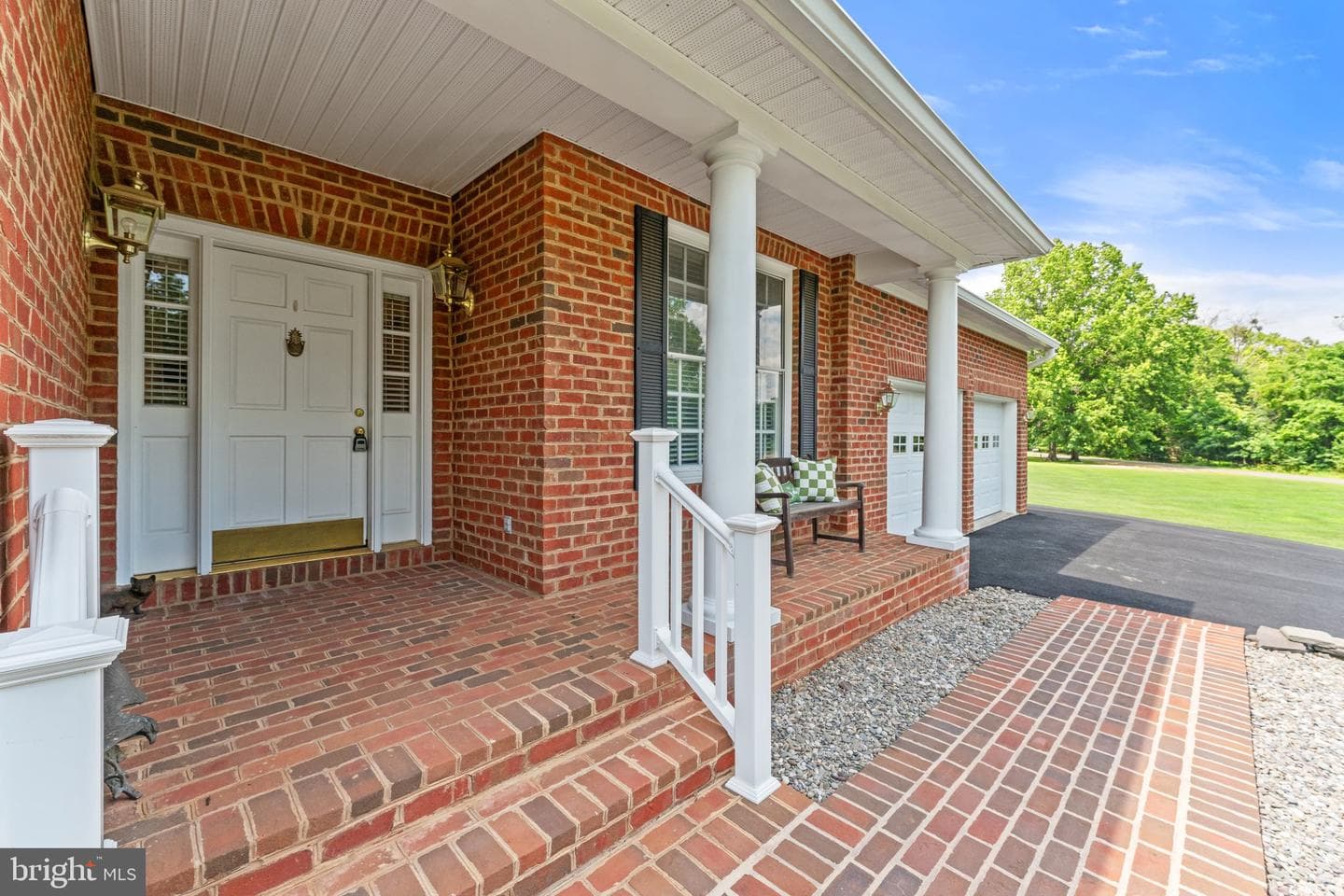 7054 Lakeview Drive photo 5