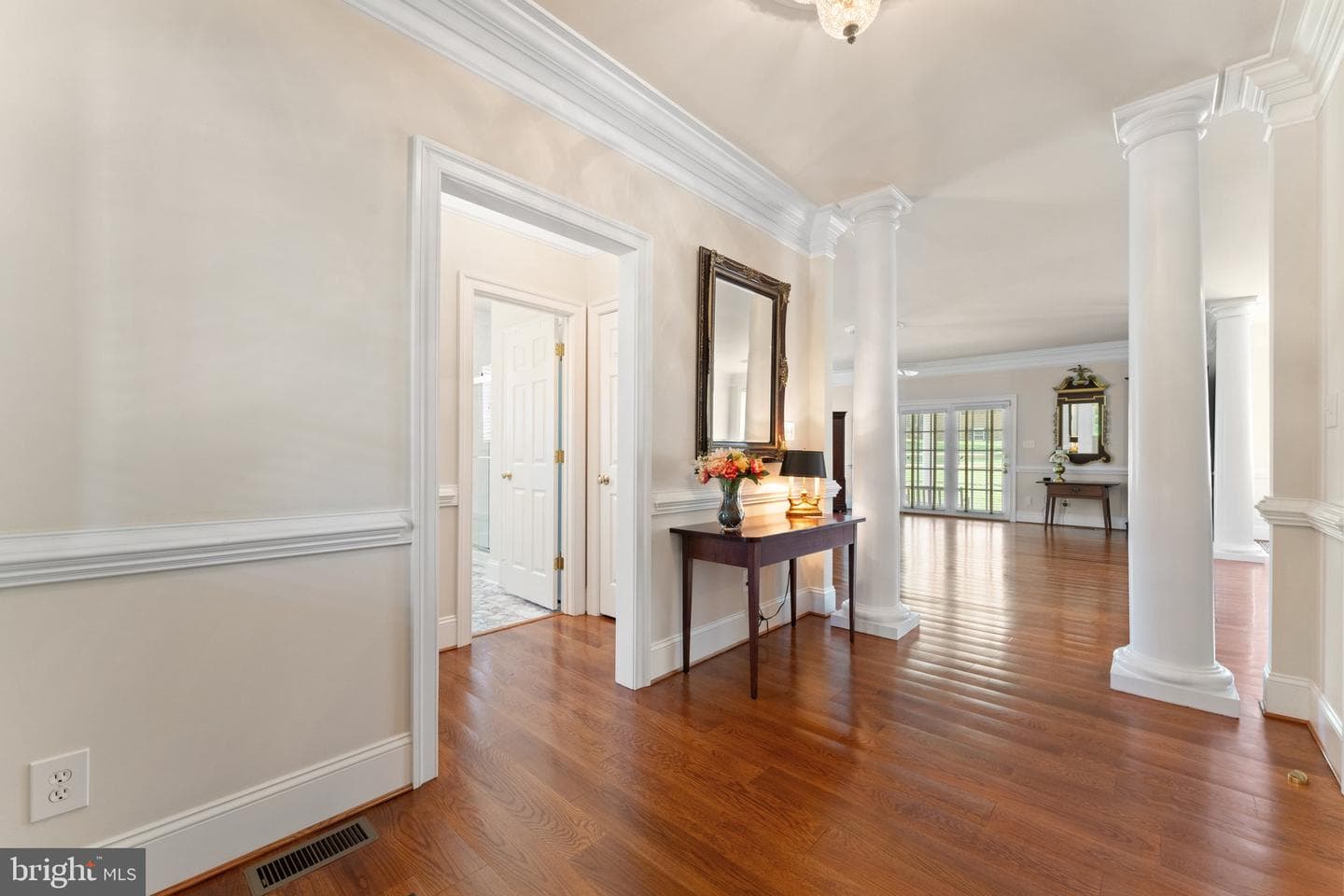 7054 Lakeview Drive photo 9