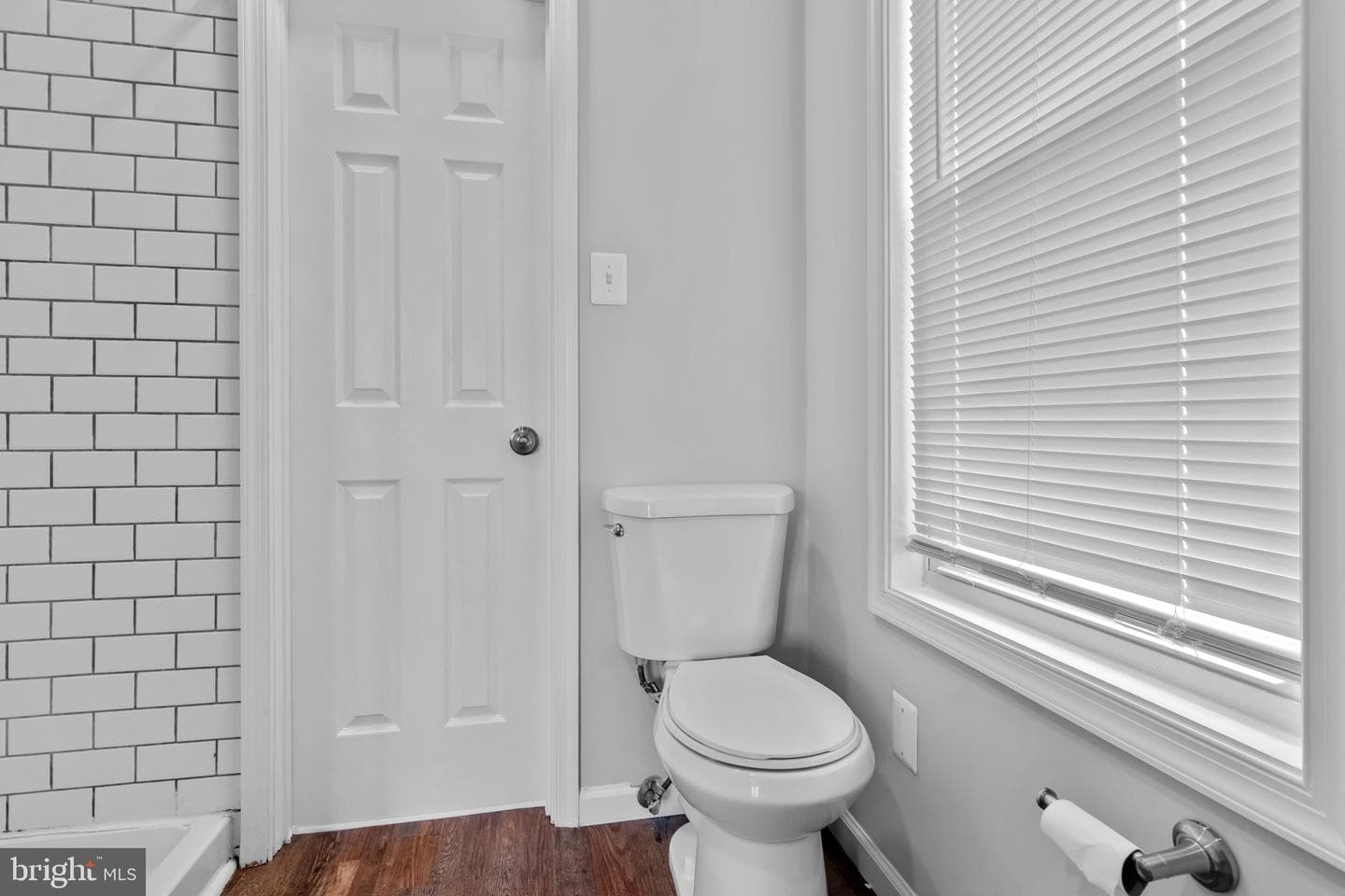 63 Madison Street photo 16
