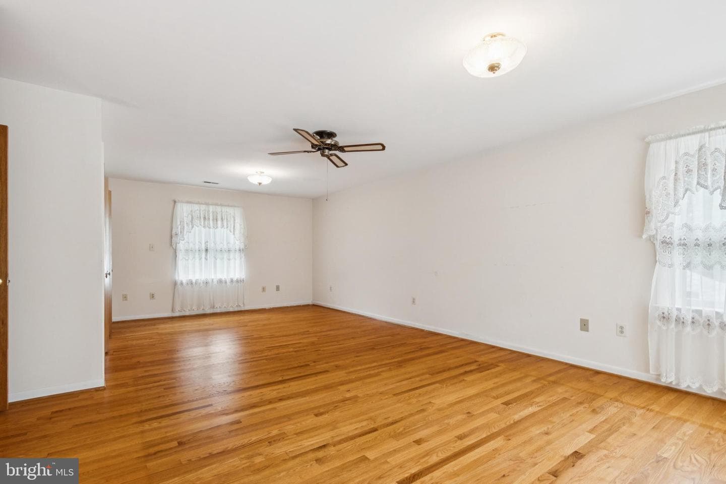 6311 Liberty Rd photo 14