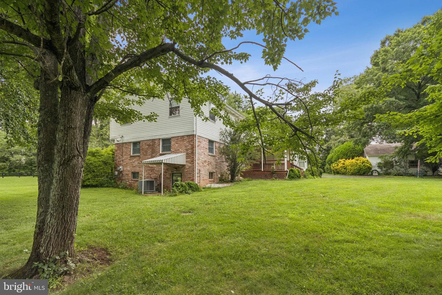 6311 Liberty Rd photo 21