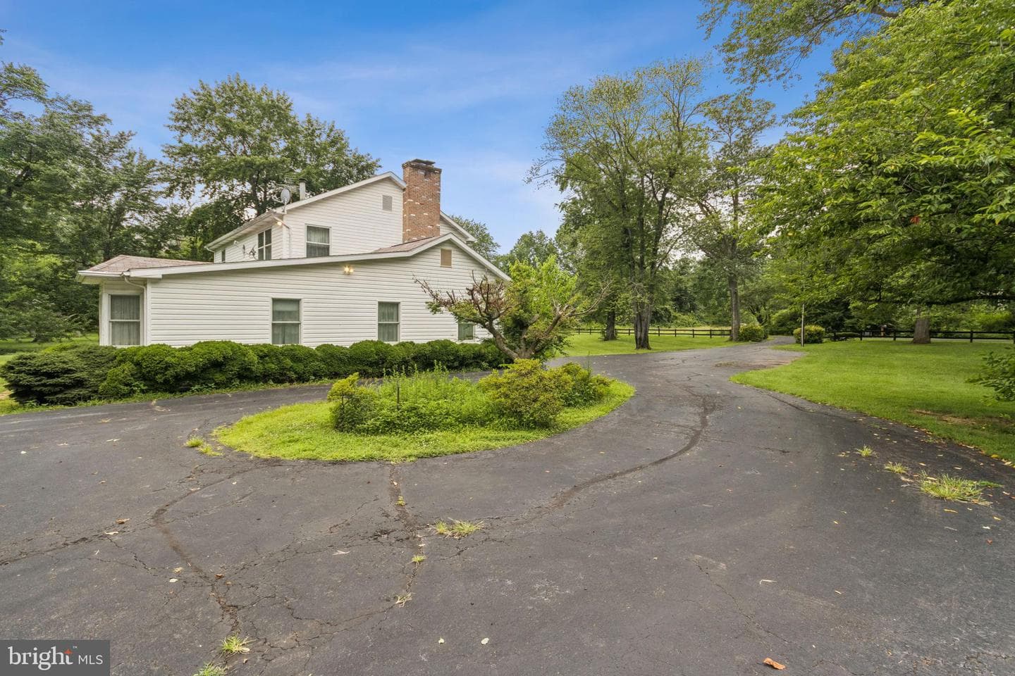 6311 Liberty Rd photo 30