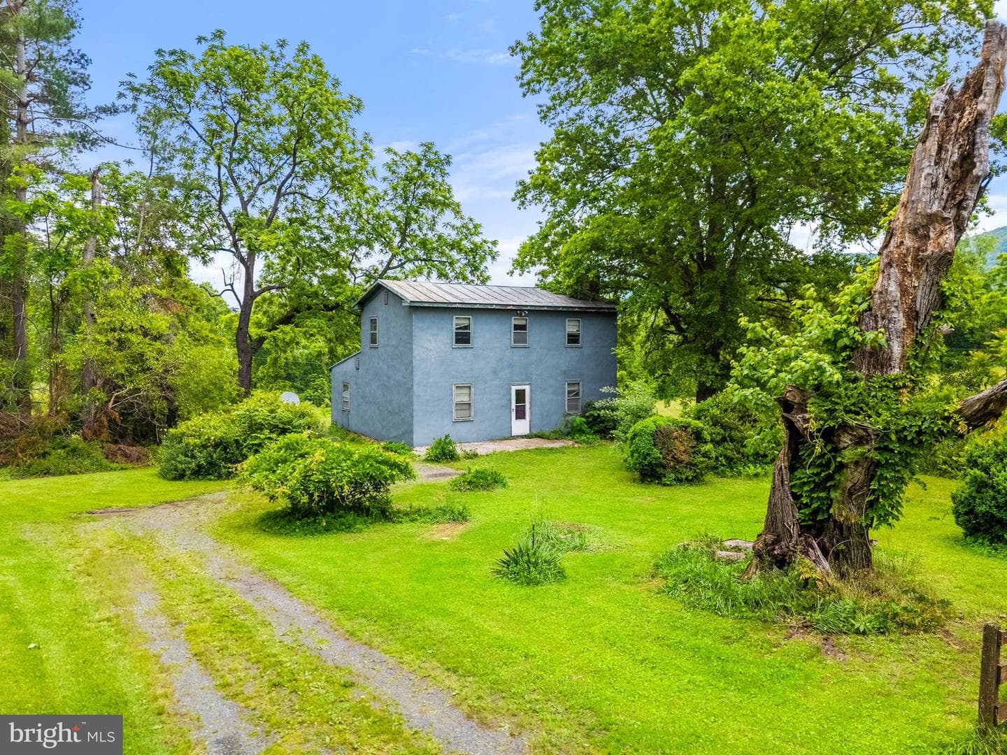 11066 Moreland Road photo 6