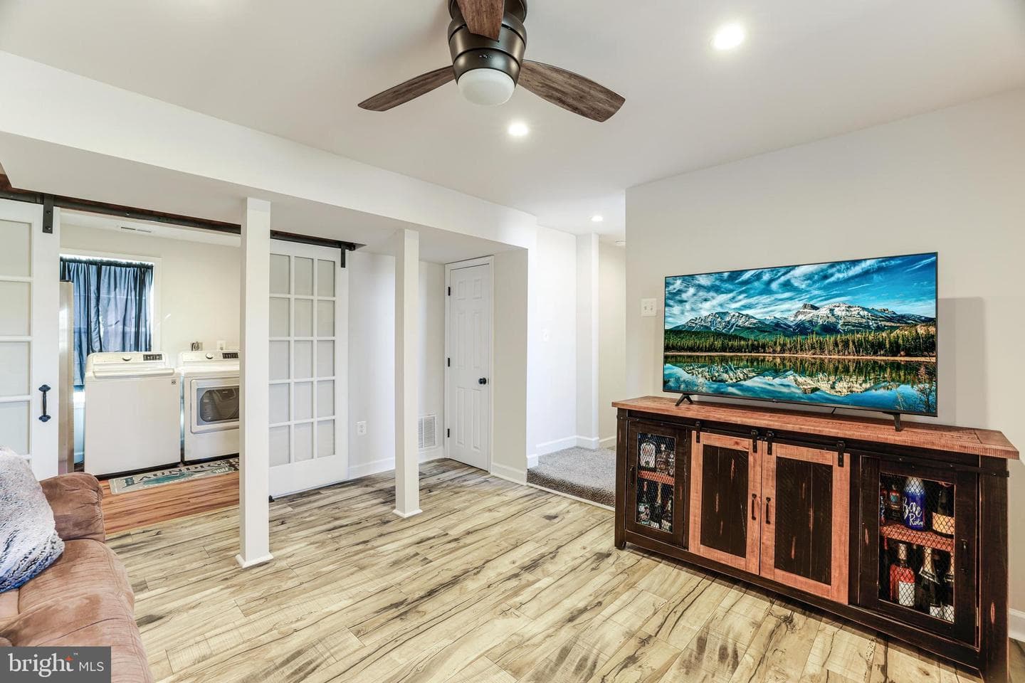 1597 Sheldon Lane photo 39