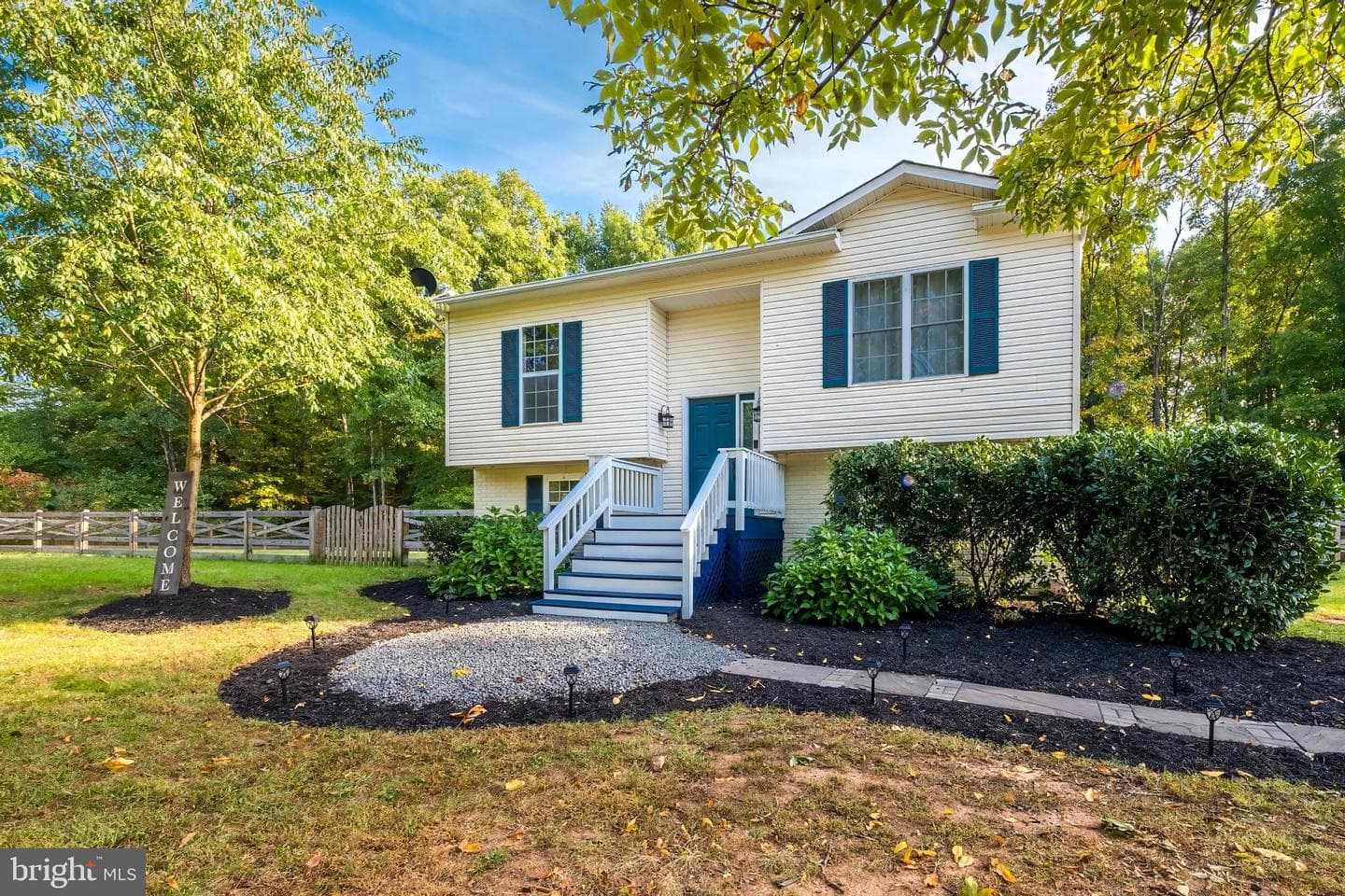 1597 Sheldon Lane photo 4