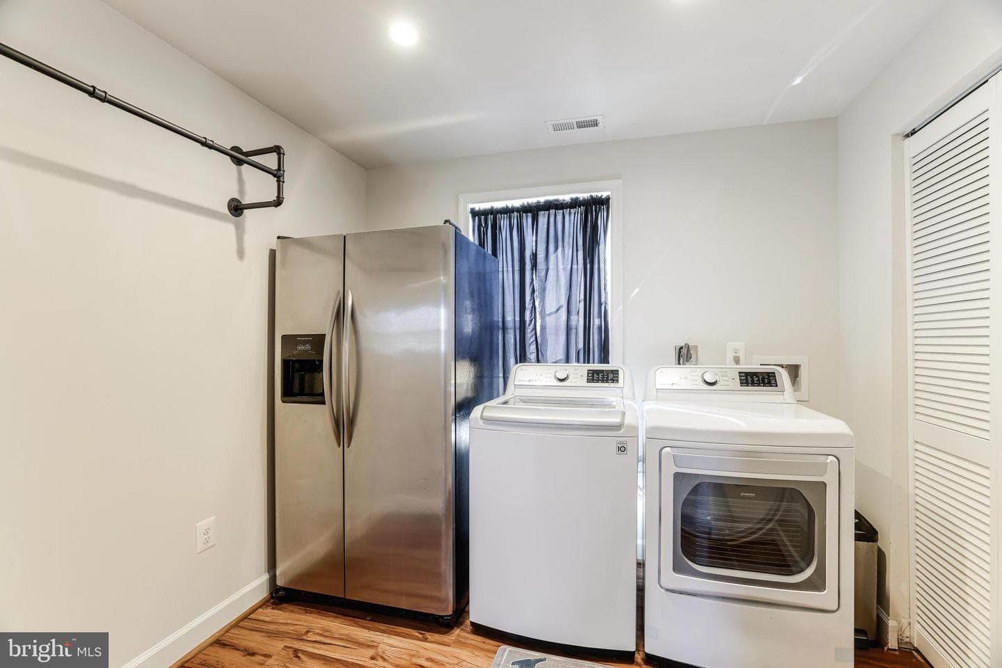 1597 Sheldon Lane photo 40