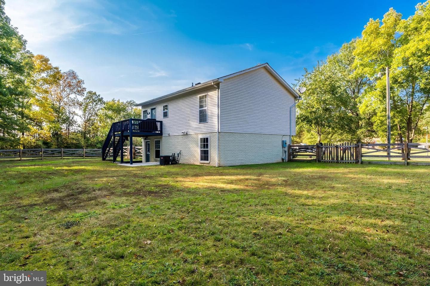 1597 Sheldon Lane photo 45