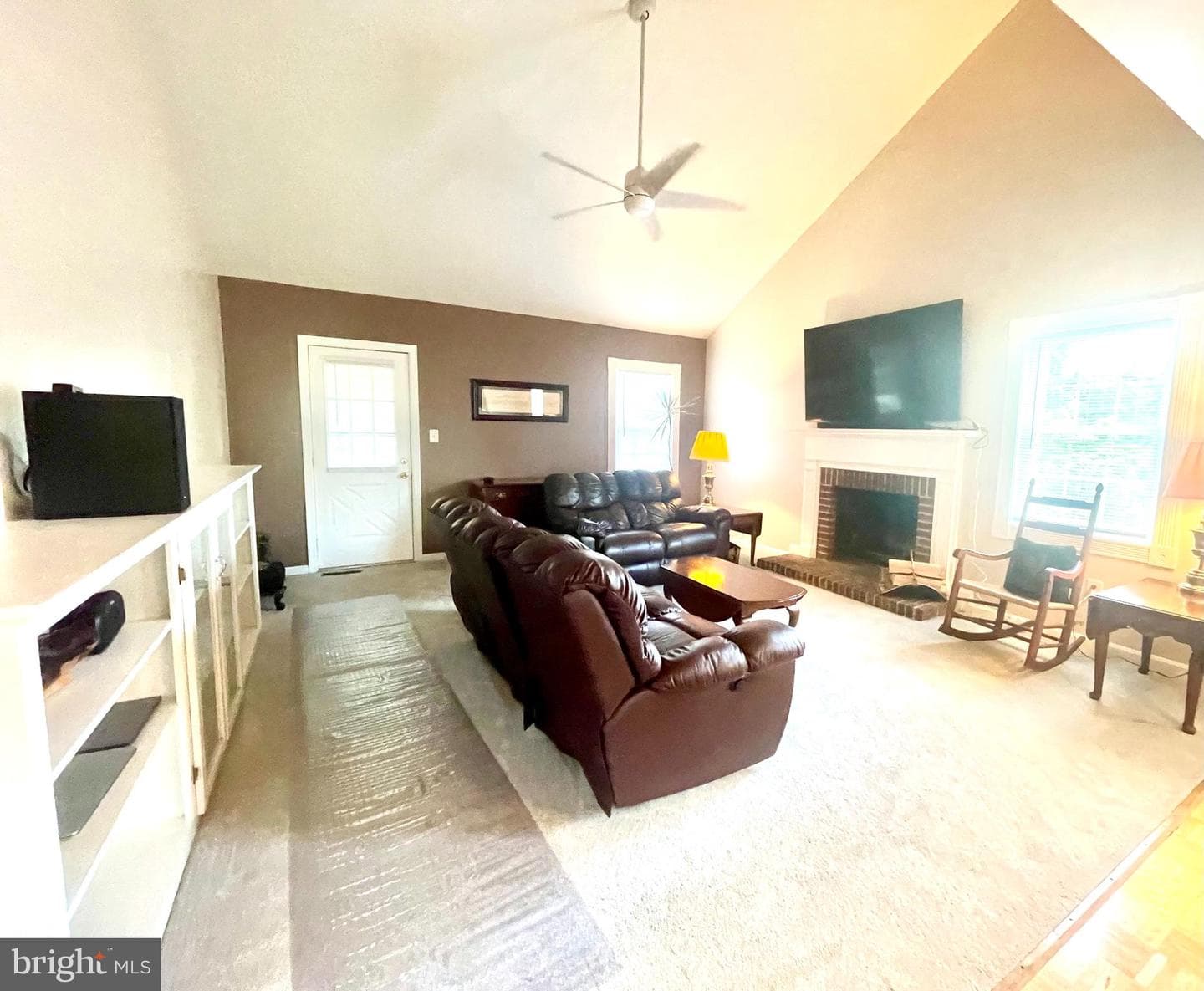 264 Fairfield Drive photo 10