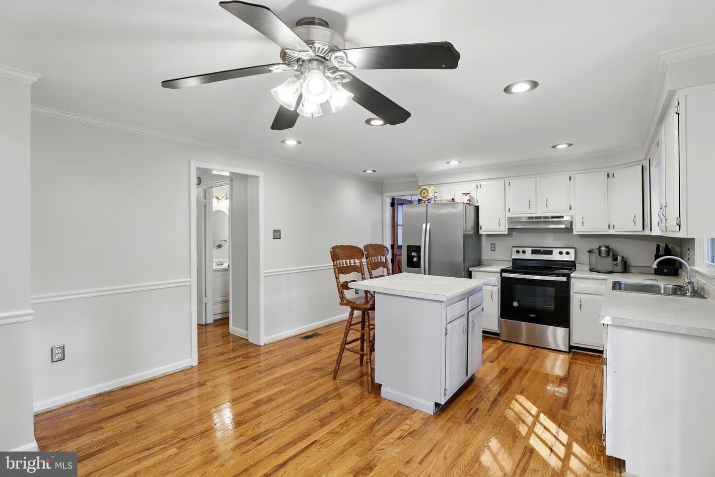 5529 Raider Drive photo 5