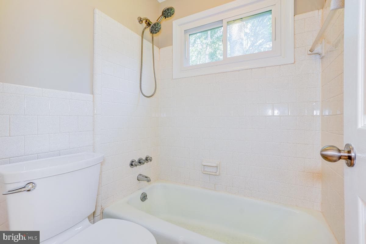 5127 Albrecht Lane photo 35