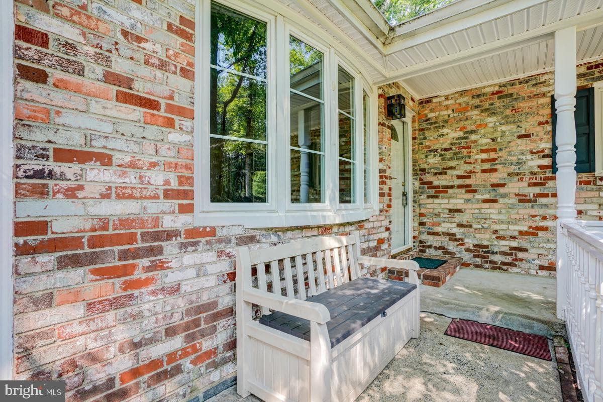 5127 Albrecht Lane photo 4