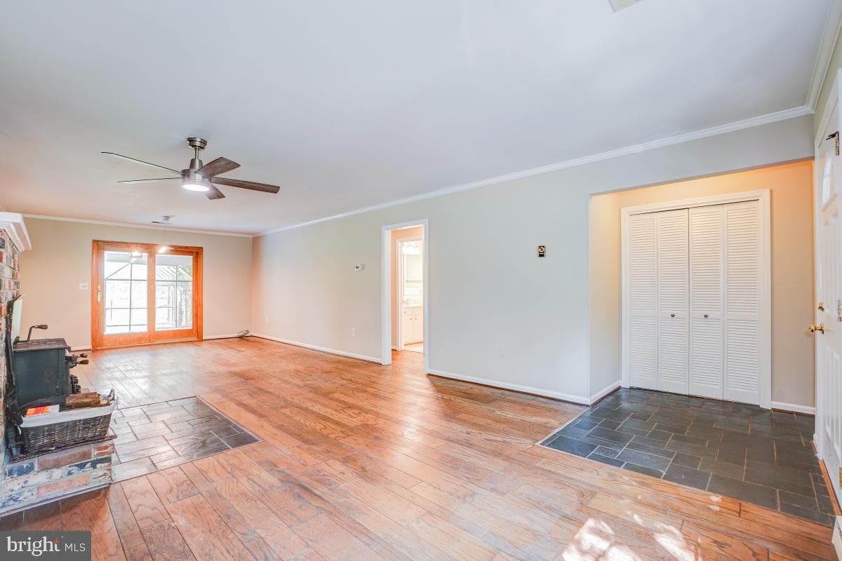 5127 Albrecht Lane photo 9