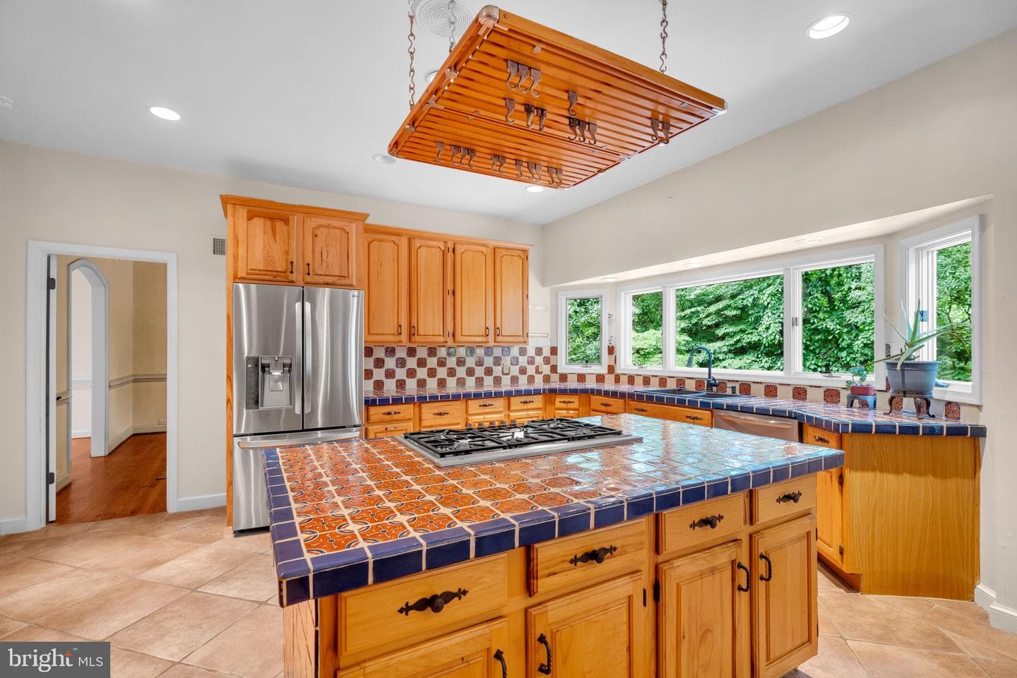 6886 Well House Drive photo 10
