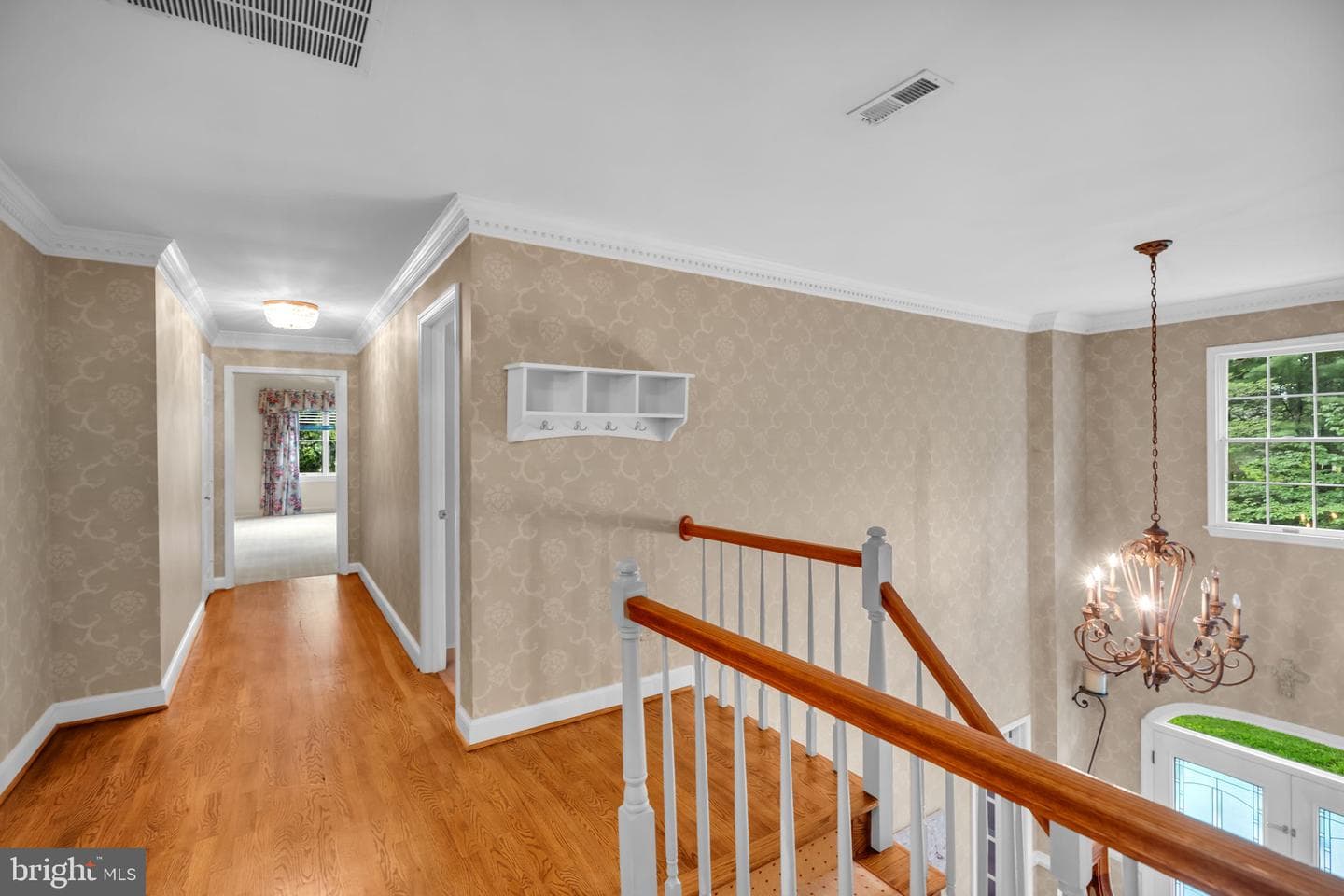 6886 Well House Drive photo 18