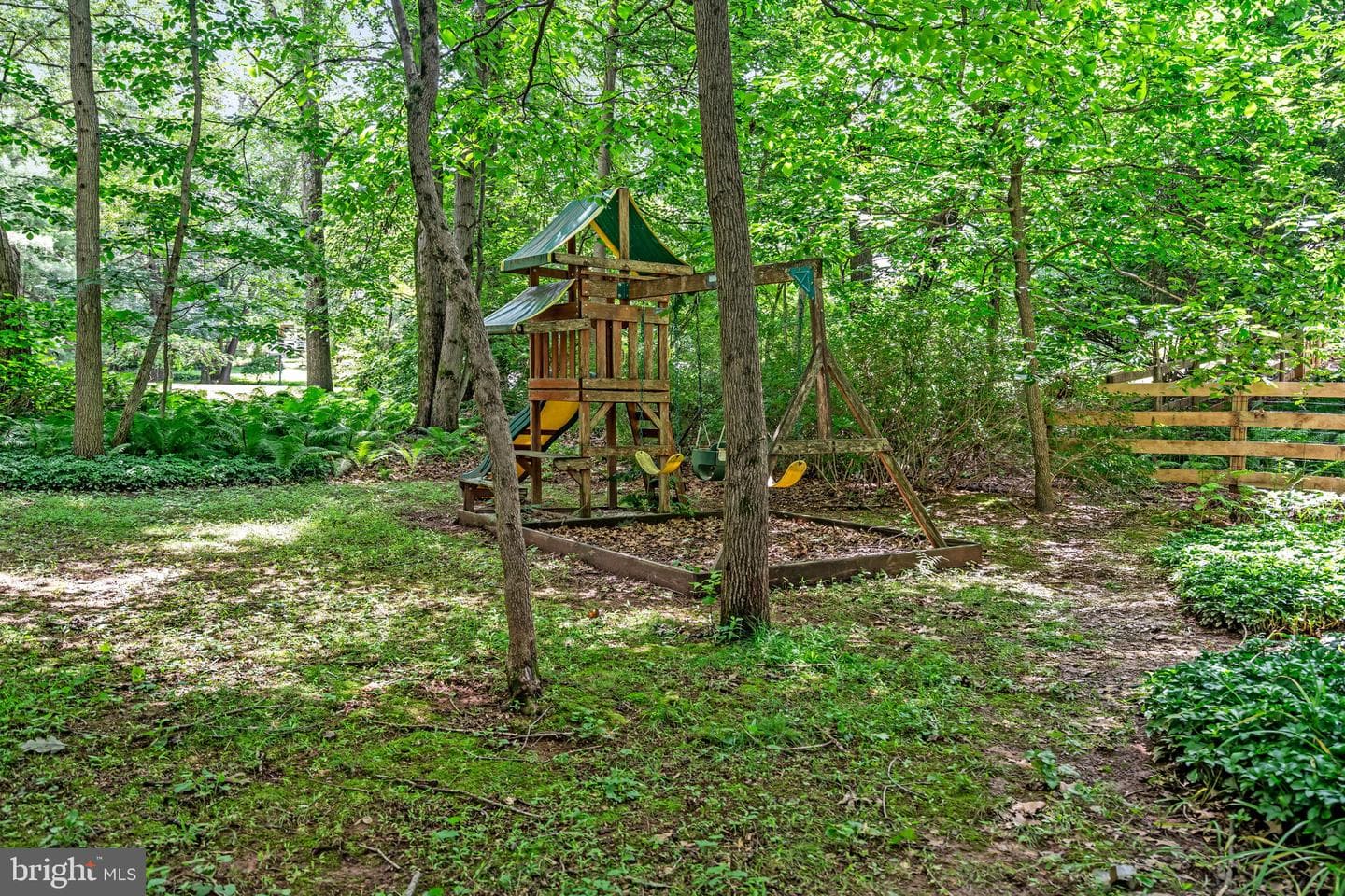 6886 Well House Drive photo 36