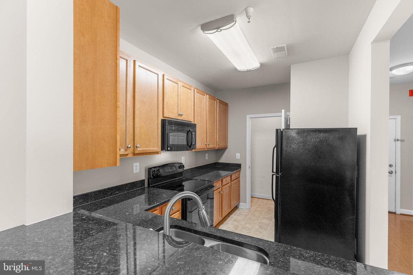 6161 Willow Place #104 photo 11