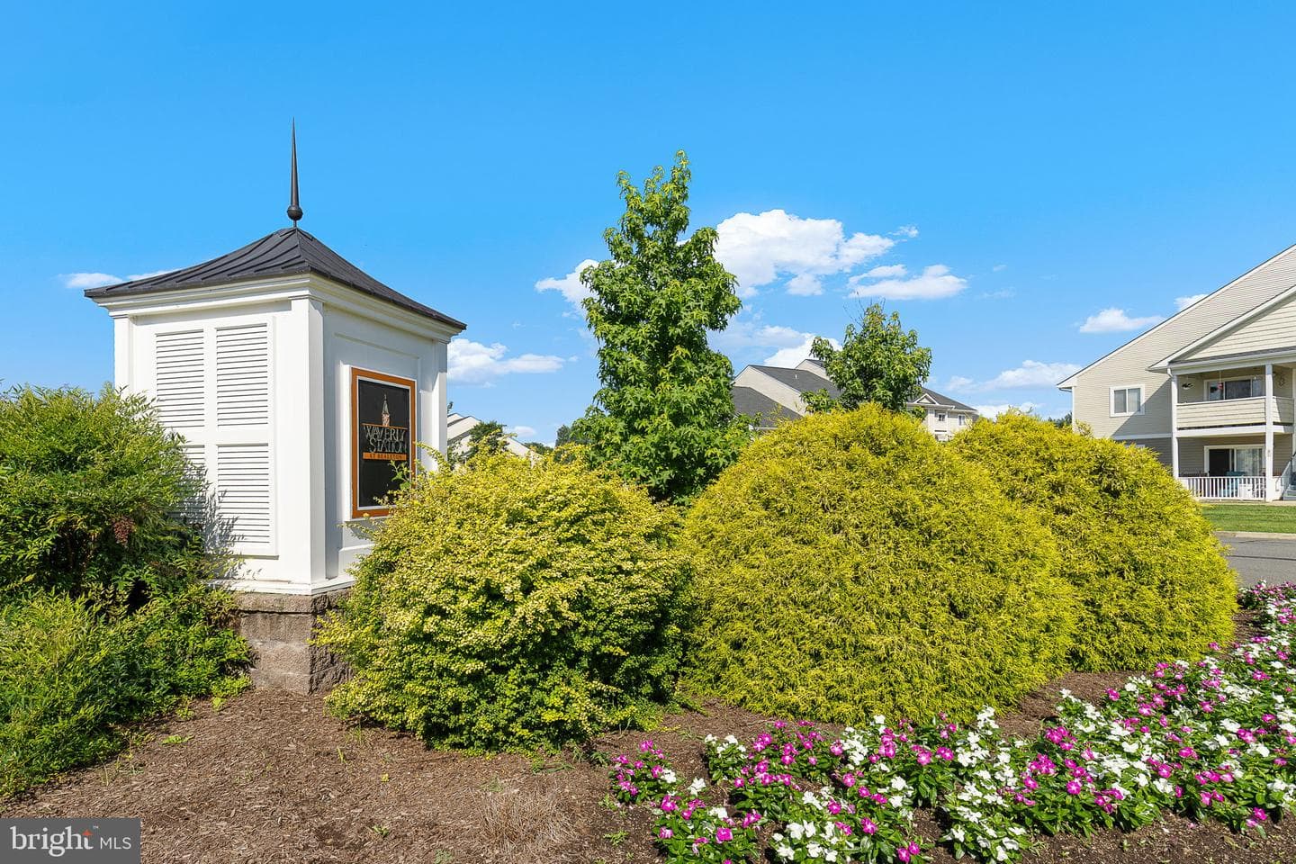 6161 Willow Place #104 photo 24