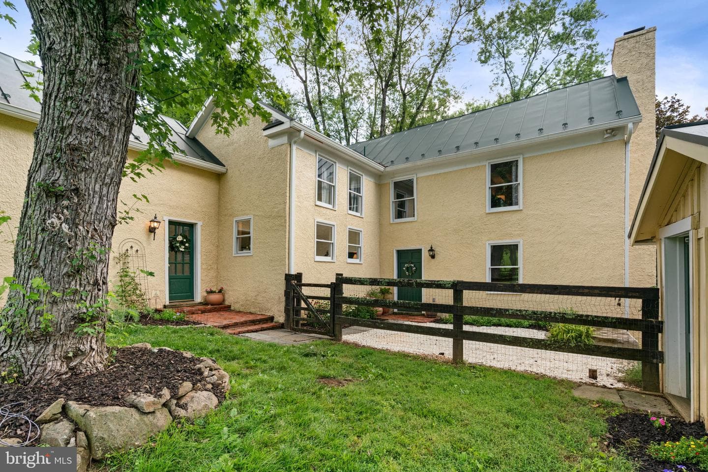 8520 Maidstone Road photo 10