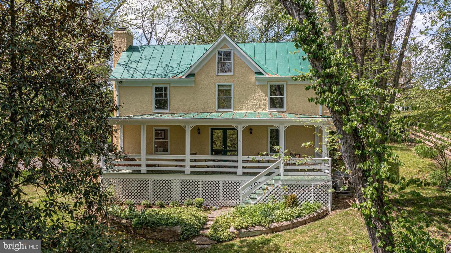 8520 Maidstone Road photo 2