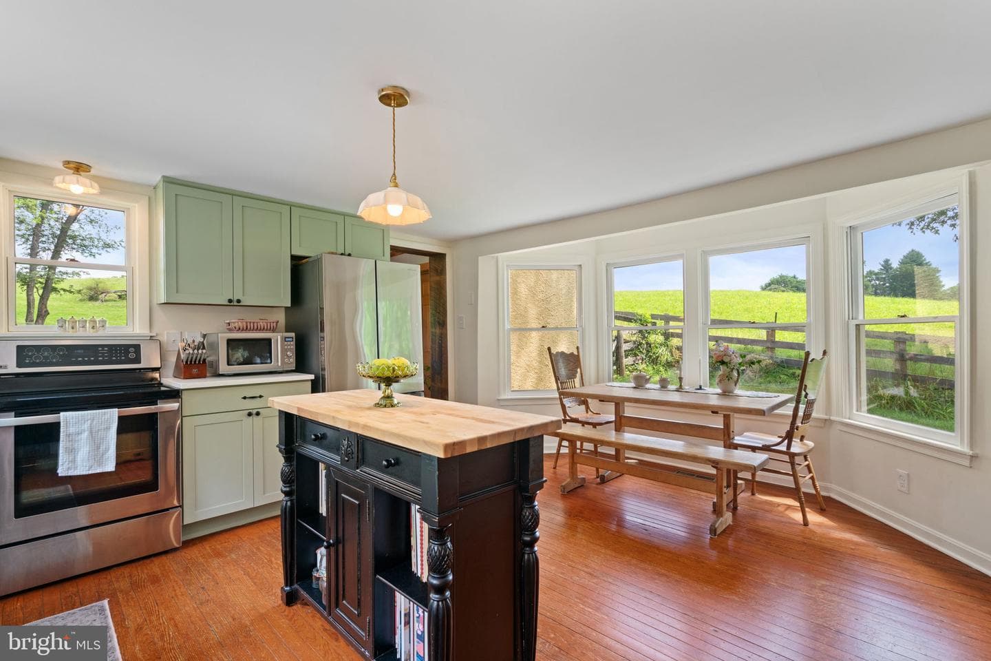 8520 Maidstone Road photo 26