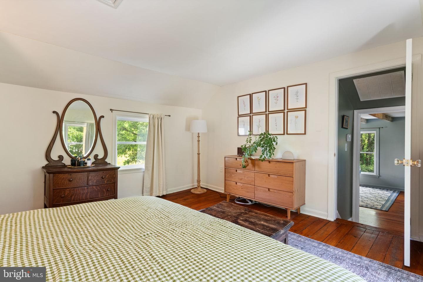 8520 Maidstone Road photo 37