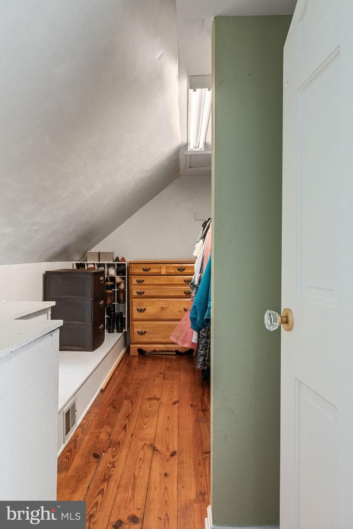 8520 Maidstone Road photo 42