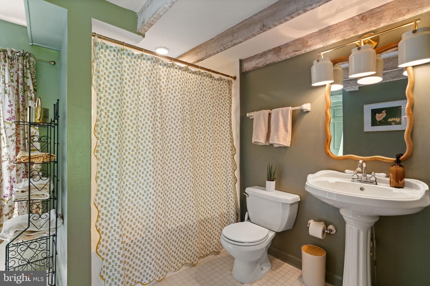 8520 Maidstone Road photo 49
