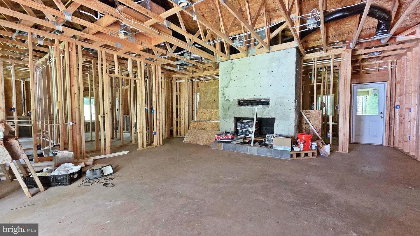 7296 Burke Lane photo 8