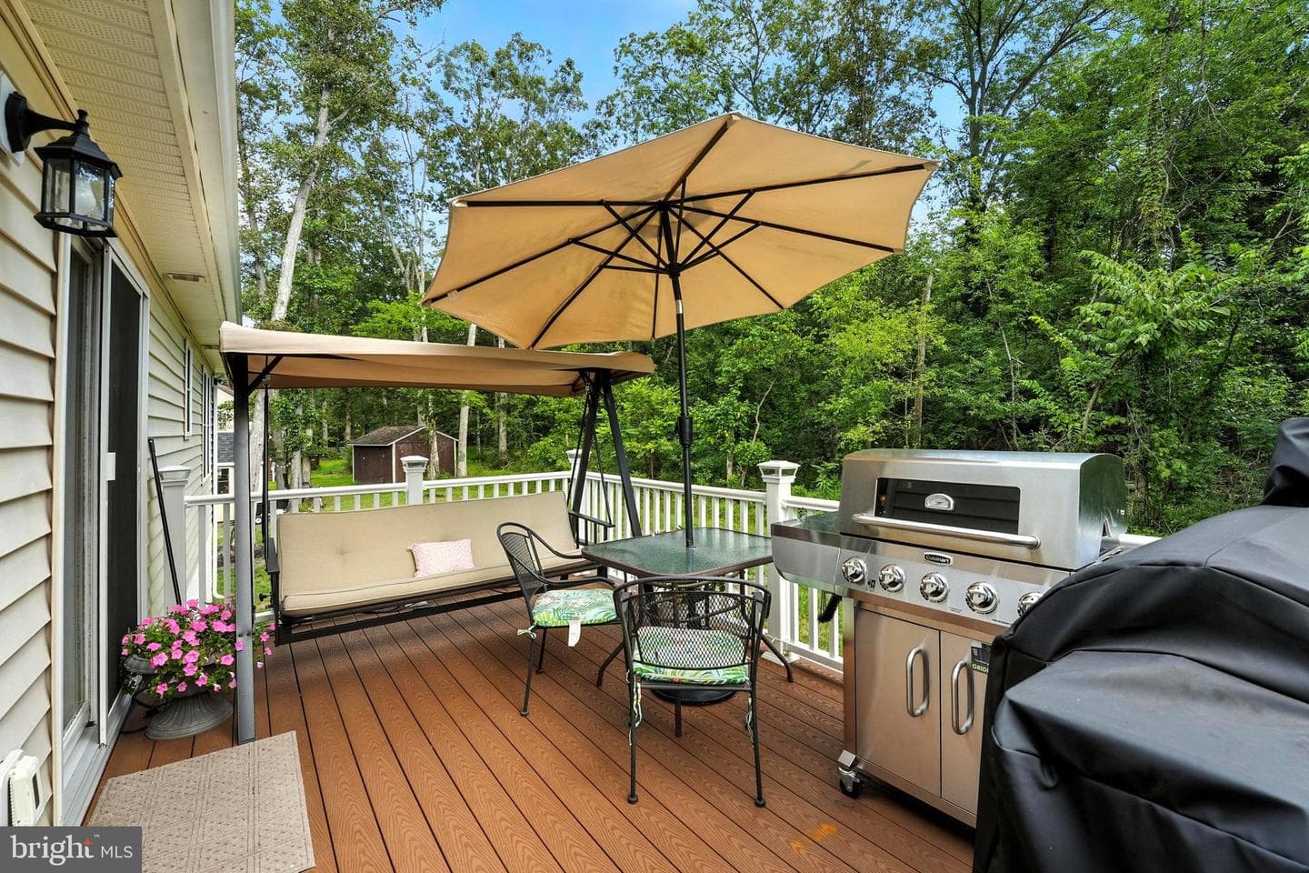 12253 Davis Road photo 16