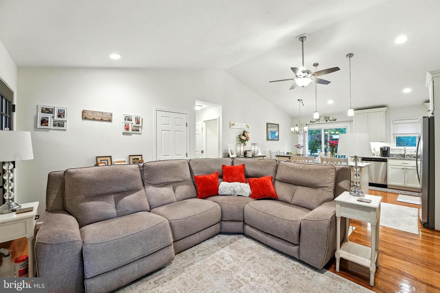 12253 Davis Road photo 19