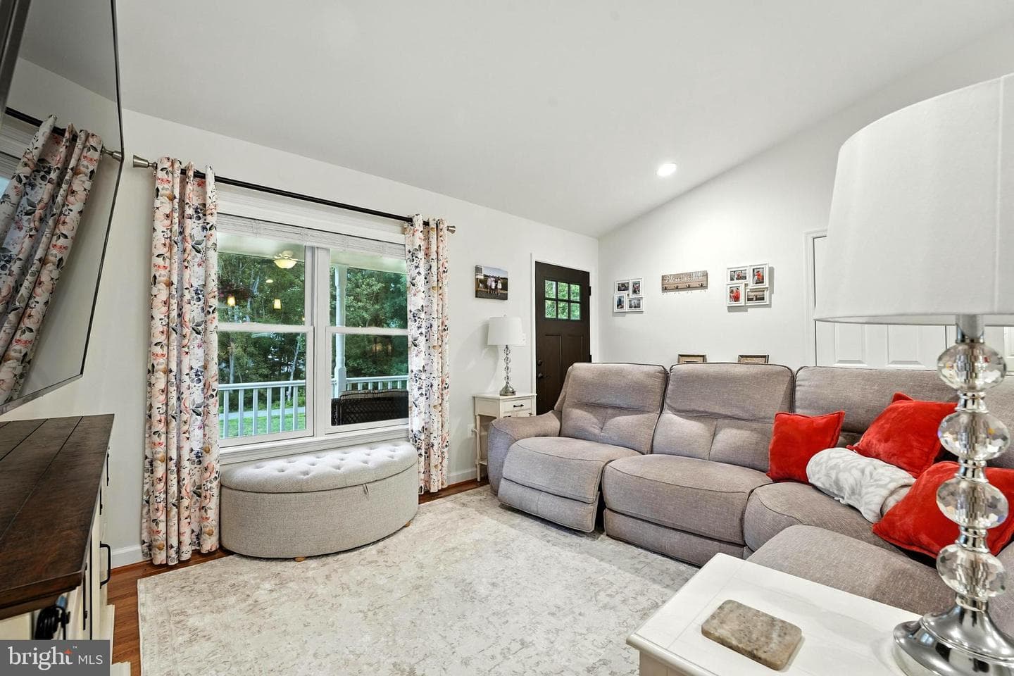 12253 Davis Road photo 20