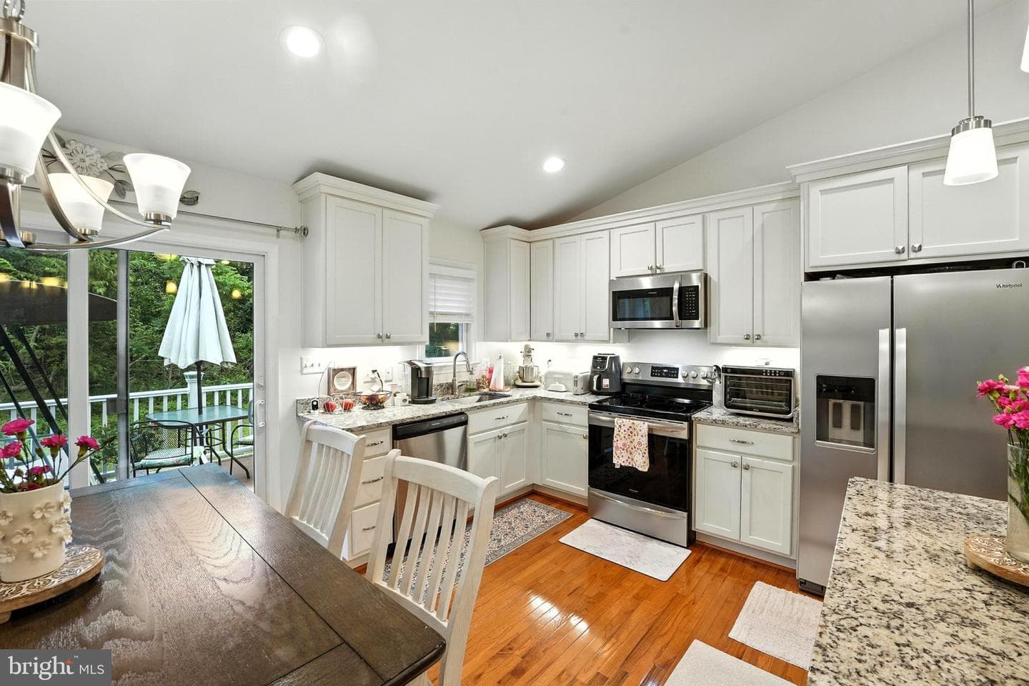 12253 Davis Road photo 26