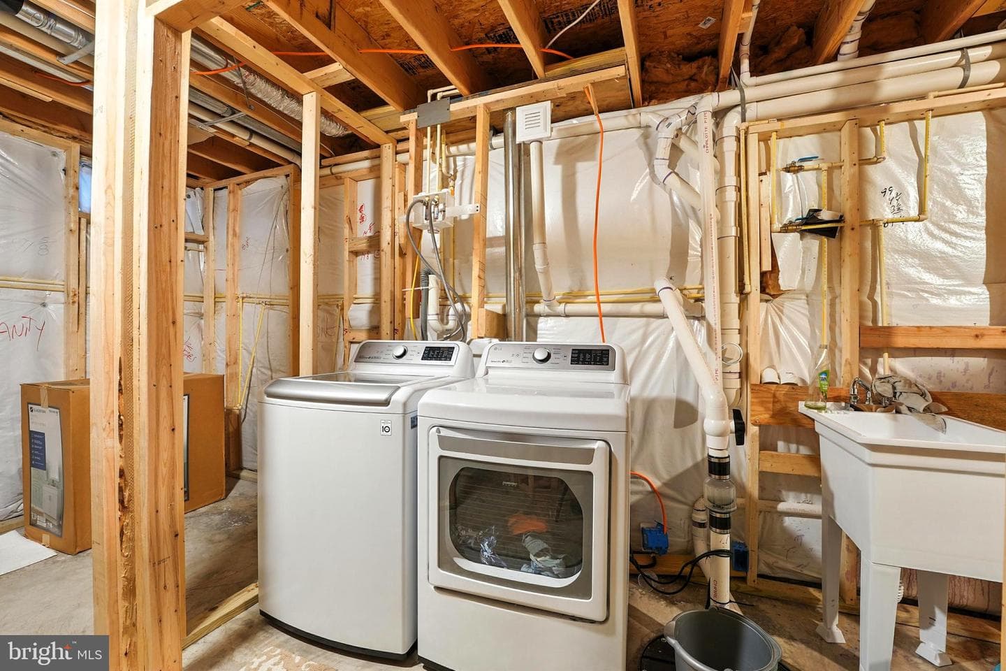 12253 Davis Road photo 40
