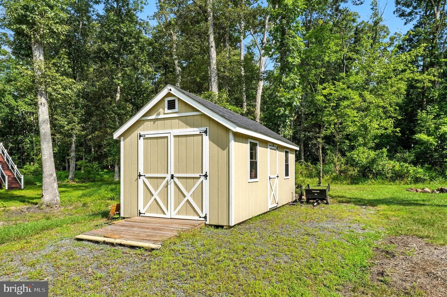 12253 Davis Road photo 6