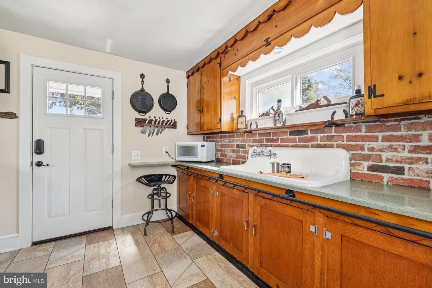 4199 Belvoir Road photo 12