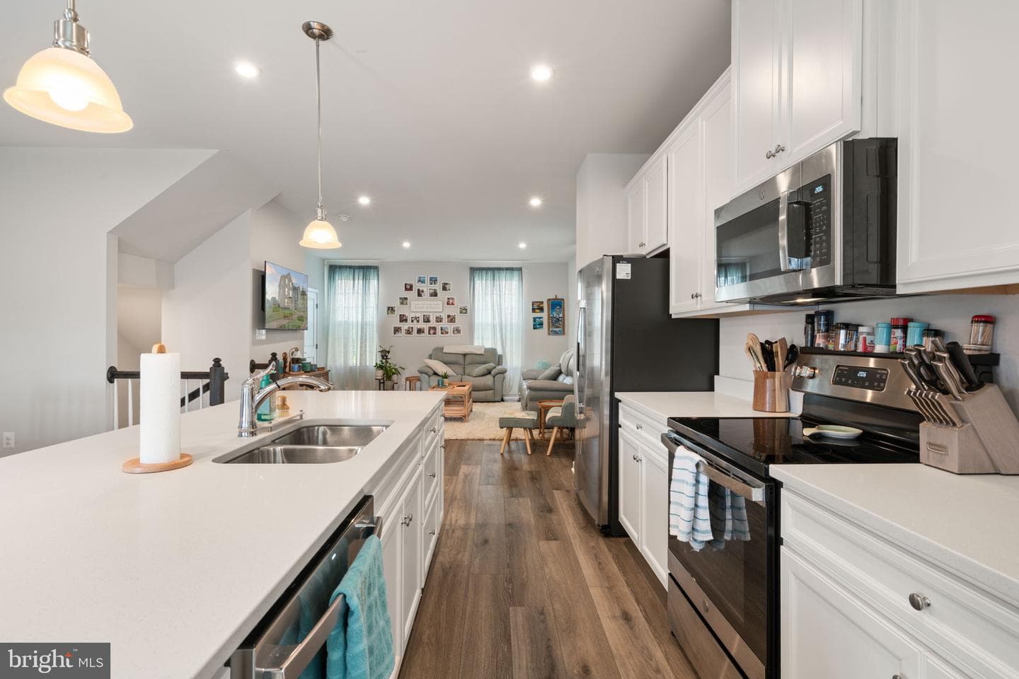 3189 Jefferson Boulevard photo 10