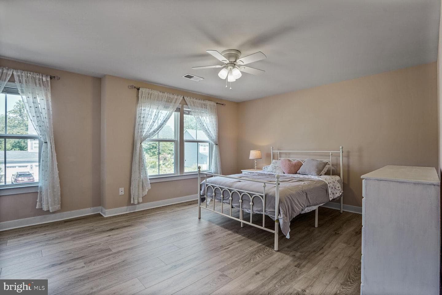 7424 Lake Willow Court photo 30