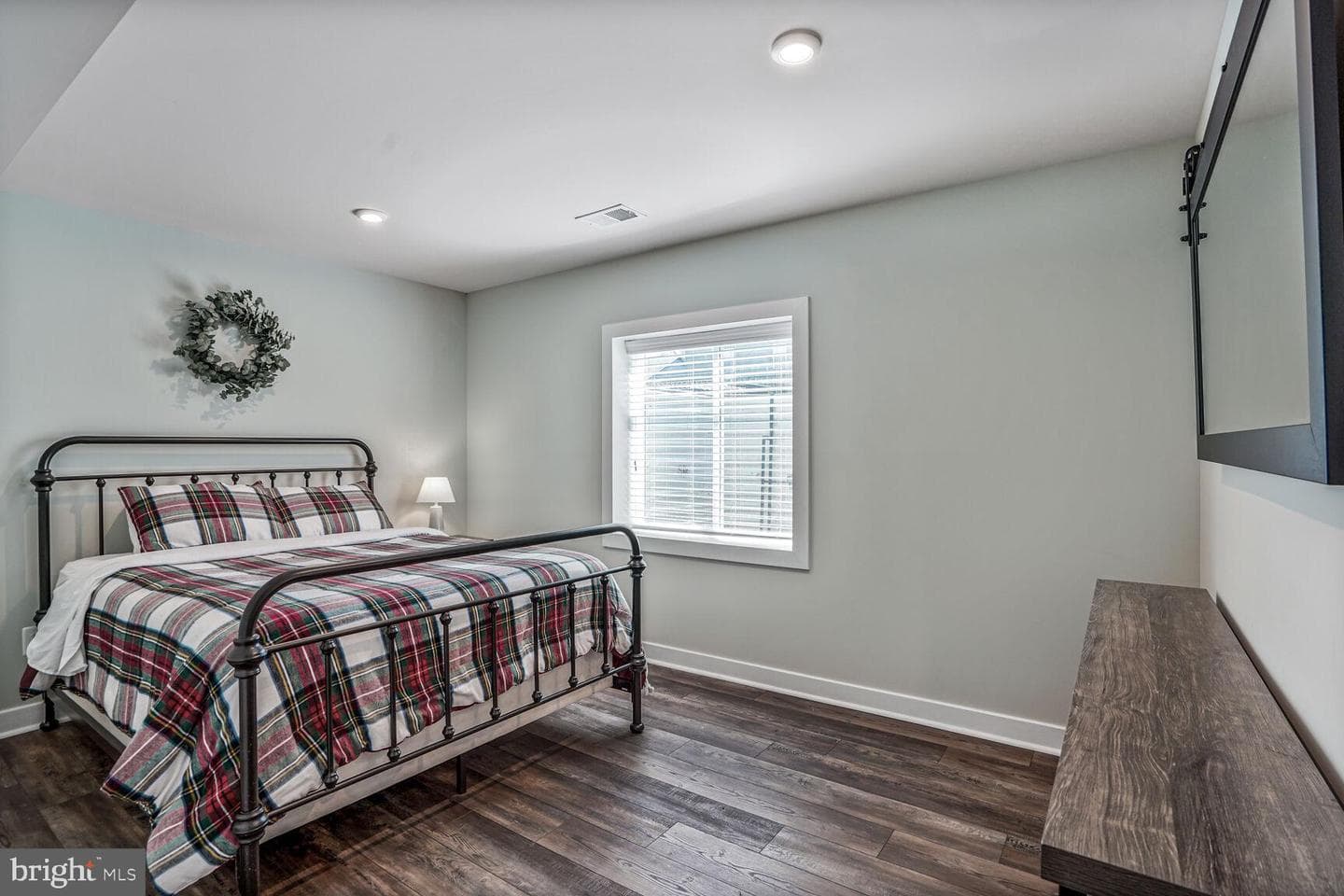 7424 Lake Willow Court photo 38