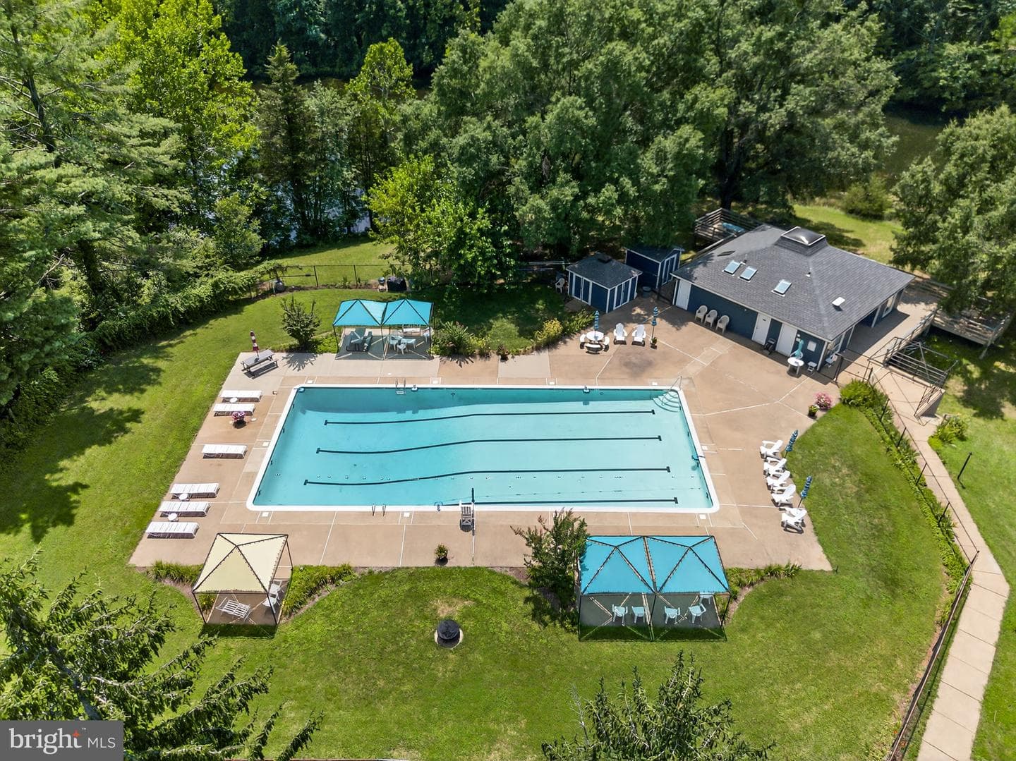 6699 Robinson Lane photo 45