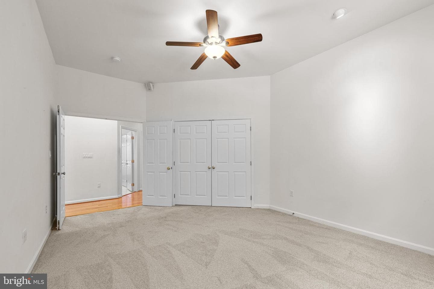 12587 Lake Coventry Drive photo 23