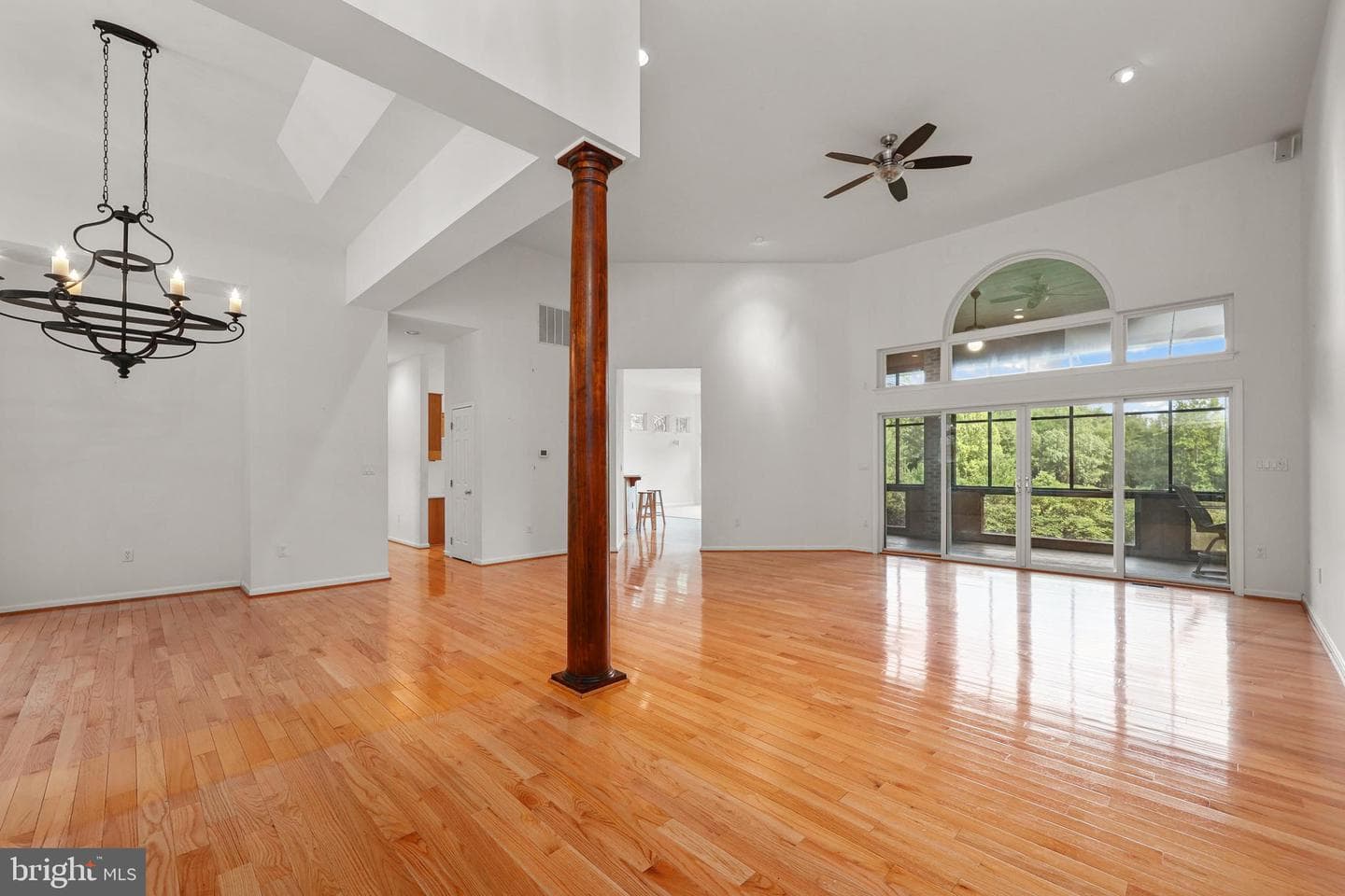 12587 Lake Coventry Drive photo 4