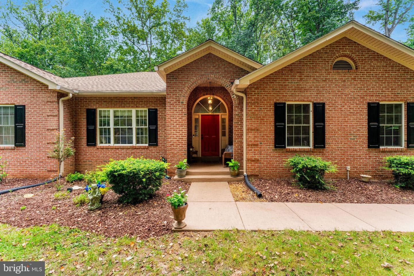 5460 Westfield Court photo 3